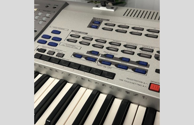 Yamaha PSR-9000 Pro Keyboard with L7 Stand, Stool & FC7 Volume Pedal, Used (SN:004699) - Image 6